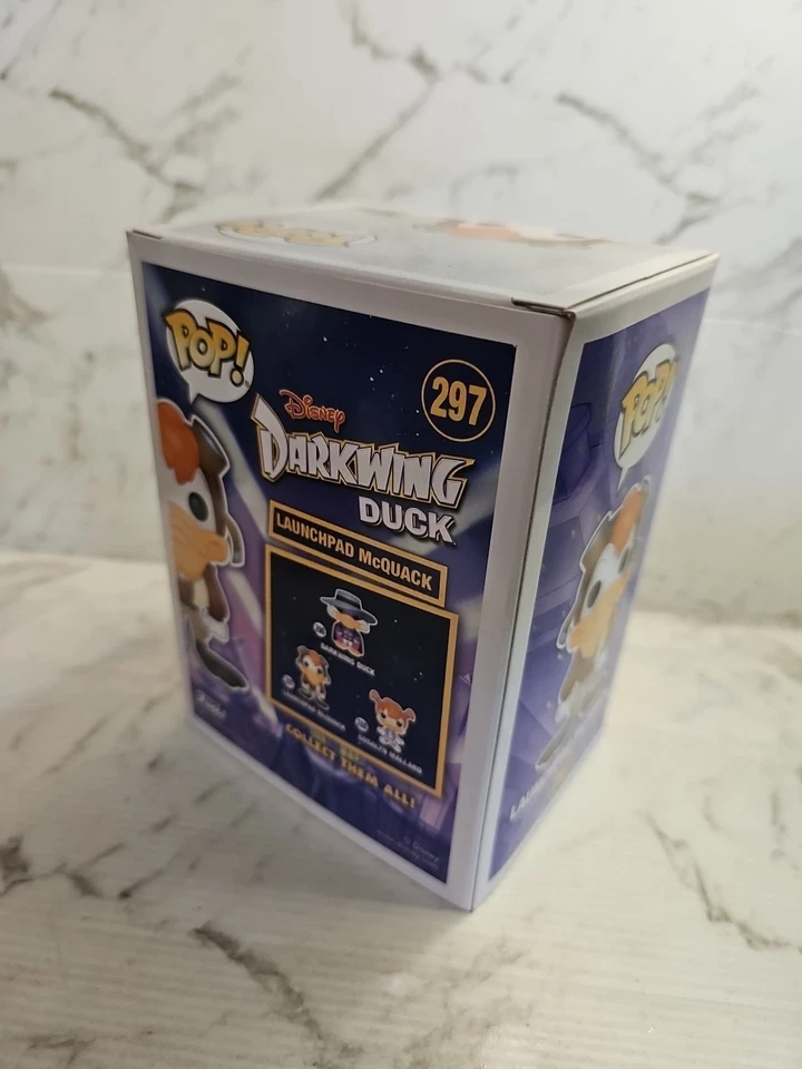 Funko POP! Disney Darkwing Duck Launchpad McQuack #297 Vinil PROTETOR POP GRÁTIS - Imagem 4 de 4
