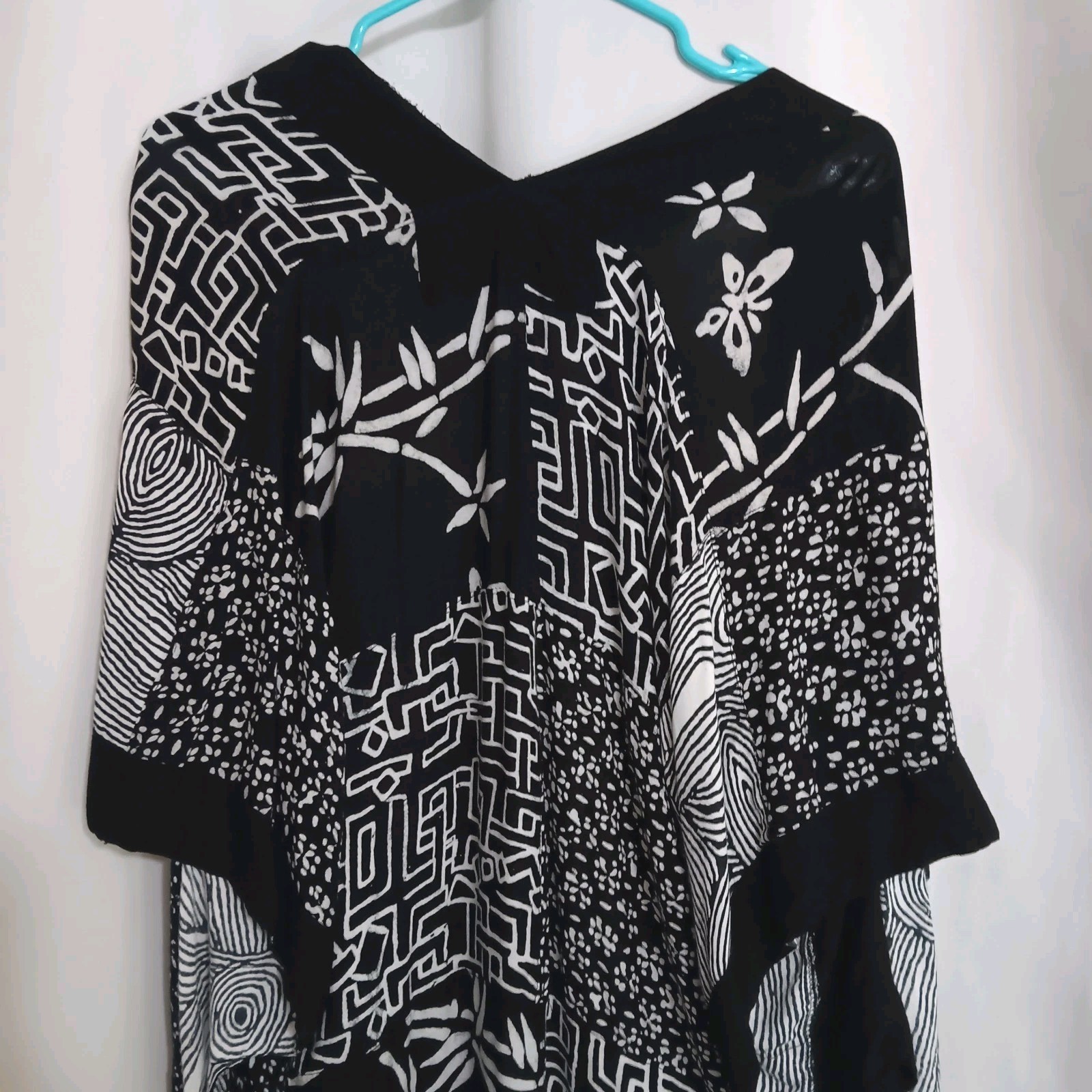 Soft Surroundings Black & White  Patchwork Kimono… - image 7