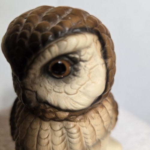 Owl Figurine Ceramic Perched On A Log - Picture 4 of 8