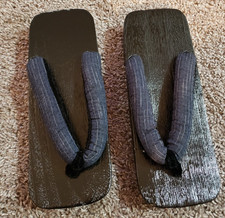 Traditional Japanese women size 9-10 wooden geta clogs navy cotton straps NEW