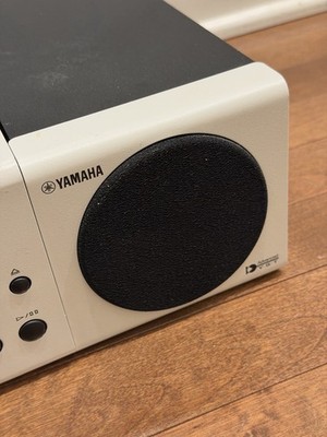 US Duty Paid- READ Yamaha CD RECEIVER CRX-040 White with Speakers