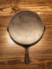 Wagner Sydney O Arc/Straight Logo No.9 C Cast Iron Skillet W/ Heat Ring