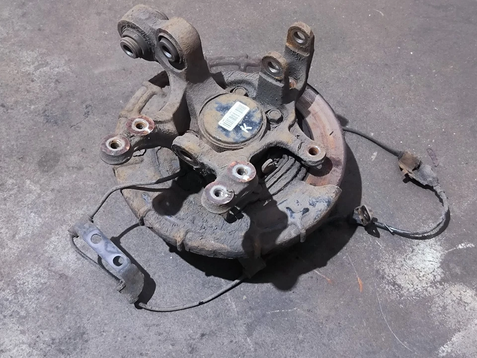 KIA Sportage 2 LSG MK3 2015 RHD buje de rueda trasero izquierdo del lado del pasajero + disco de freno Foto 4 de 4