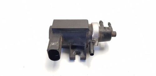 Volkswagen Golf IV 2000 Diesel 66kW Turbolader Druckwandler Magnetventil