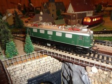 Märklin 3037 - E-Lok E40 024 der DB in grün von 1960-1968 - ANALOG T33