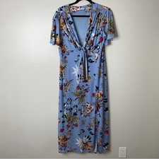 Mango Blue Floral Bumblebee V-Neck Tie Front Maxi Dress Size 6/Medium *FLAWED*