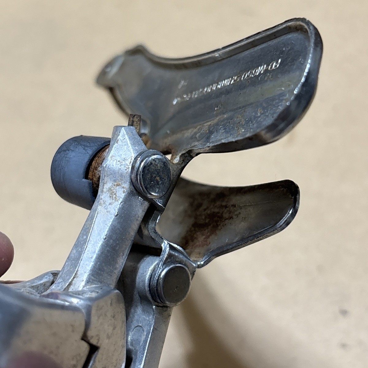 Vintage Umwerfer SHIMANO DEORE DX FD-M650. (Gebraucht) in Sissach für