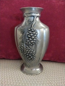  Vintage Carson Statesmetal Pewter Pine Ridge Country Pine Cone Vase 7.5"h EXCLT