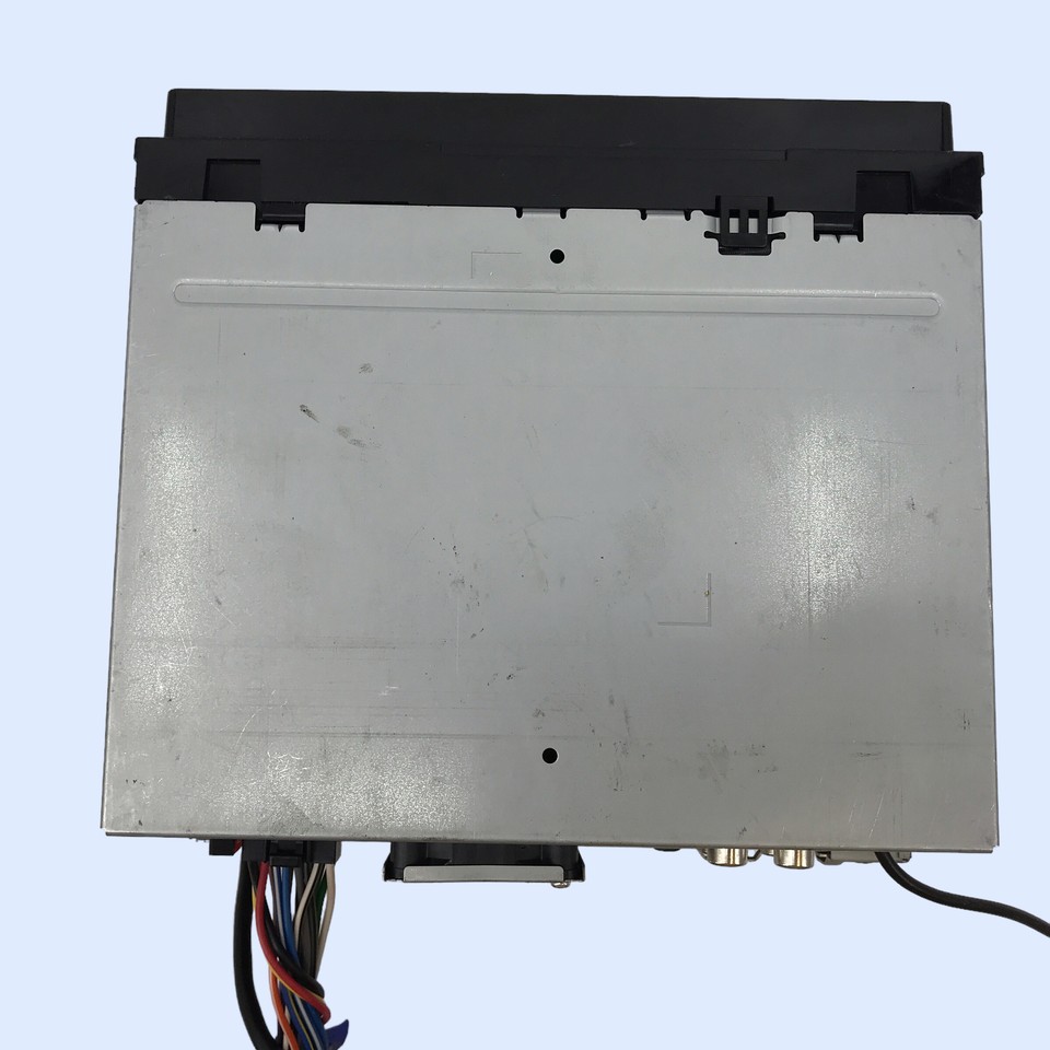 Kenwood DNX571HD 2DIN 6.2" Display CD/DVD/GPS Receiver w/ Bluetooth 