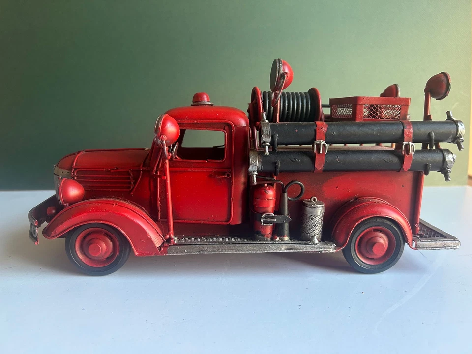 Редкая полностью металлическая винтажная пожарная машина American LaFrance - Изображение 2 из 4