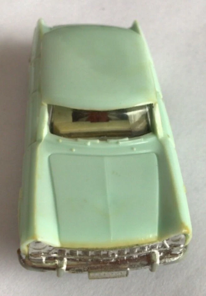 Изящный оригинальный Faller AMS #4855 Fiat 1800 как новый зеленый совместимый с T-Jet трассовый автомобиль HO - Изображение 3 из 4