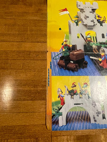 Lego - Castle - 6077 - Forestmen's River Fortress - 100% Complete - Instructions