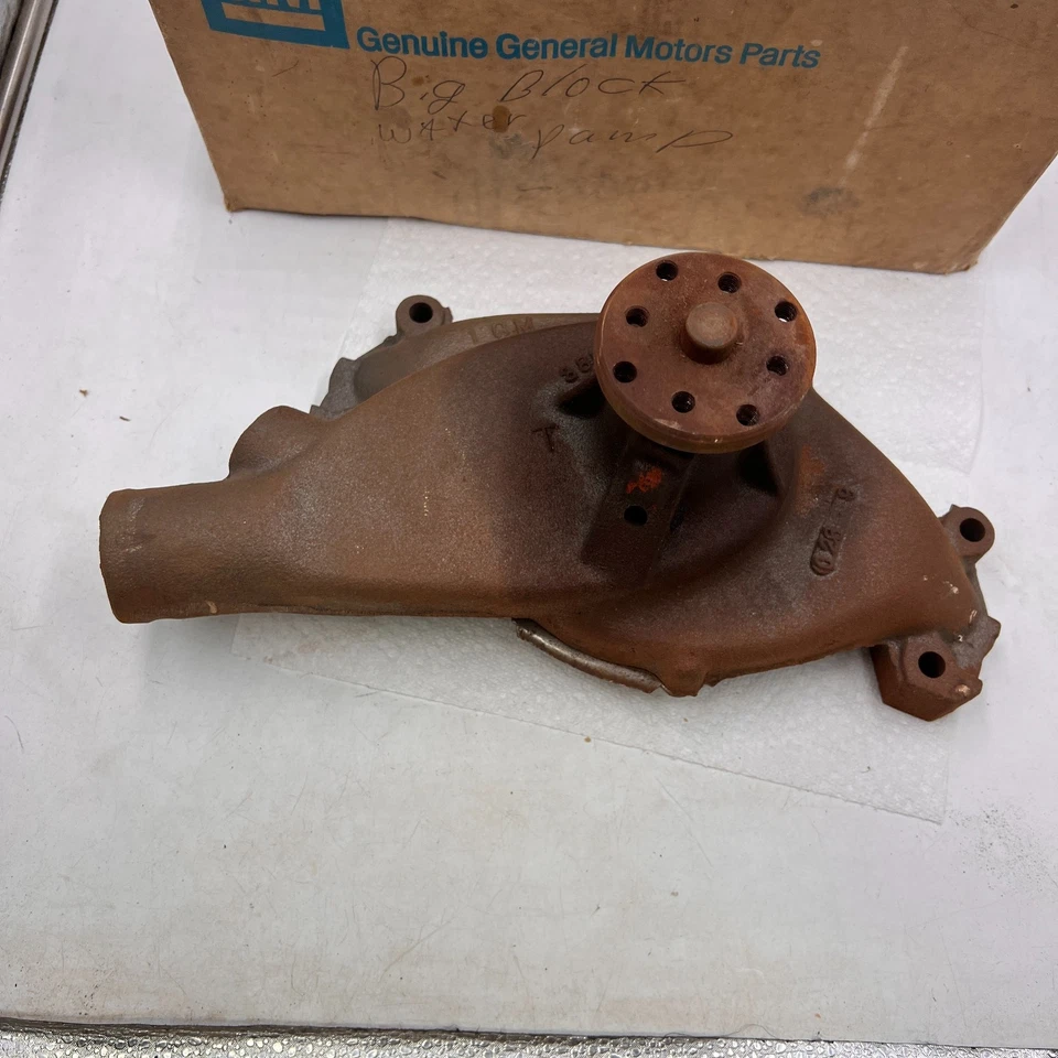 NOS GM 3990993 3992077 Water Pump 1965-69 Corvette 396 427 1970 454 - Image 3 of 4