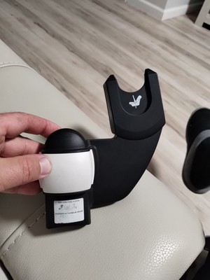 Bogaboo Adapter For Maxi Cozi  Car Seat