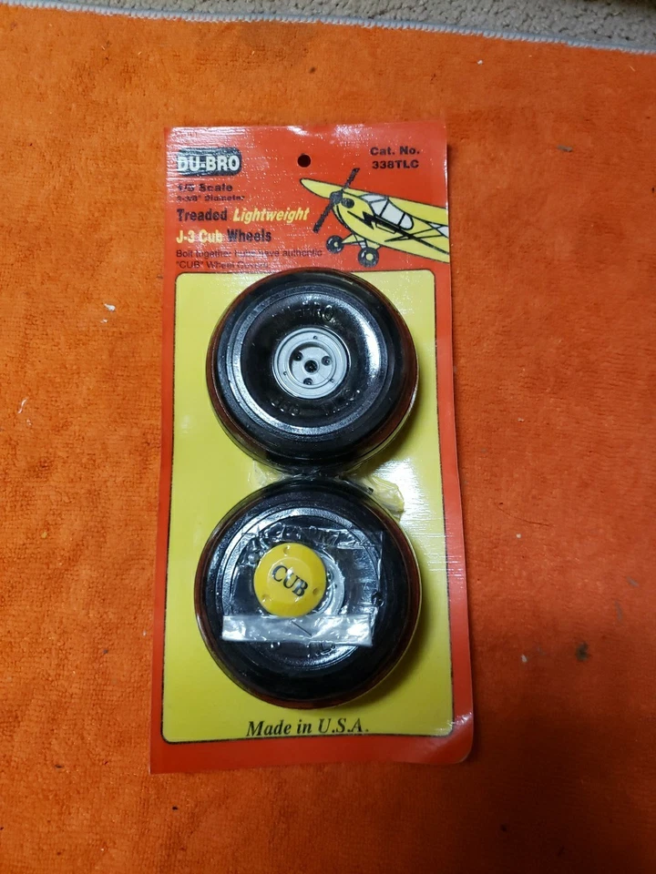 Du-Bro - 3-3/8" Light Weight J-3 Cub Wheels - New - Part 338TLC - Image 2 of 4