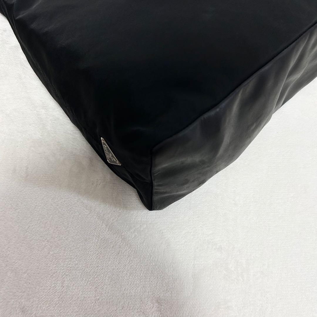 PRADA Leather Nylon Tote Bag Black Metal Handle Authentic Women's Fashion thumbnail 9