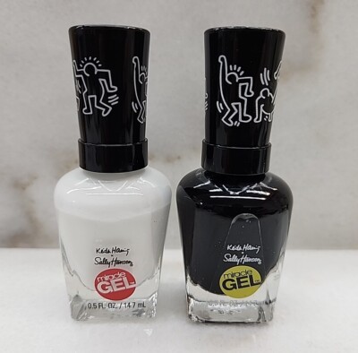 Sally Hansen Miracle Gel 918 Blanc Canvas (White) & 926 Sketched Stone (Black)