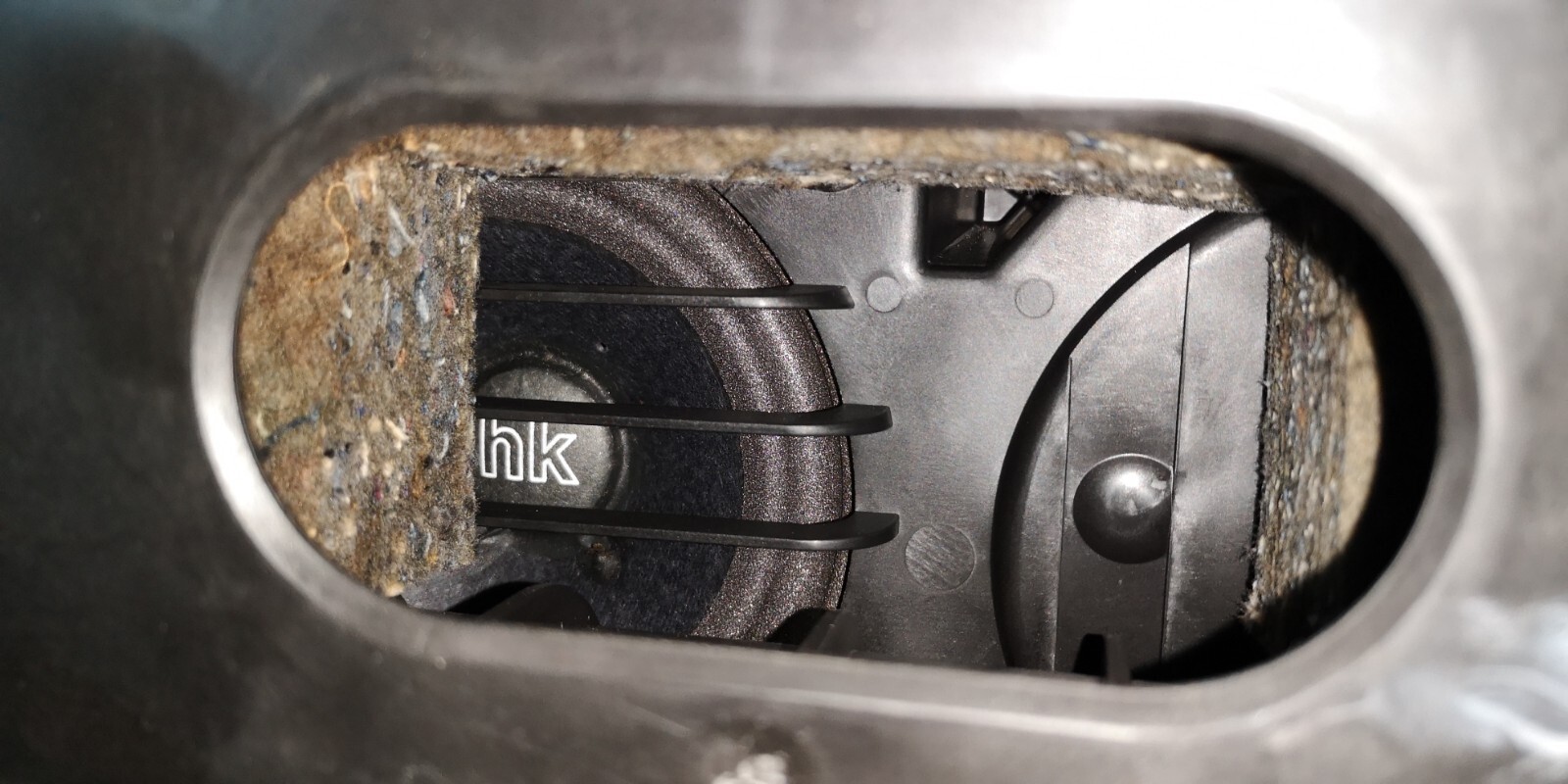 BMW Z3 Roadster HARMAN KARDON REAR SUBWOOFER BOX SPEAKER HK eBay