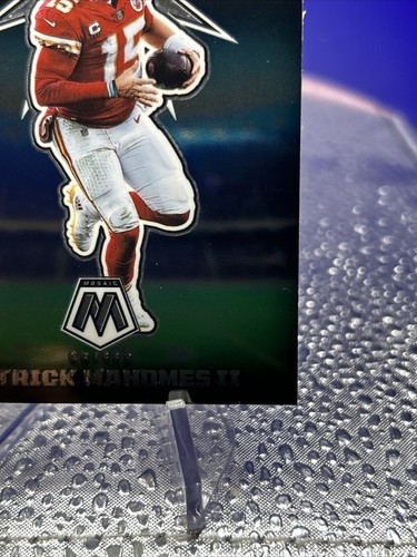 2022 Panini Mosaic - Touchdown Masters #TD-8 Patrick Mahomes II - Picture 4 of 6