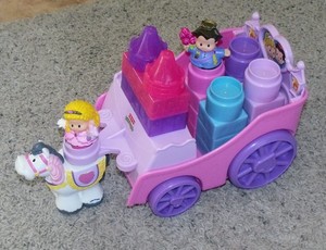 fisher price little people princess carriage