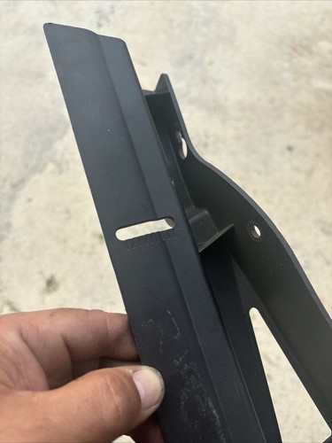 Harley Davidson OEM Debris Deflector 09-18 Touring Models 60386-09 Belt Guard - Picture 4 of 12
