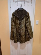 DENNIS BASSO Reversible Faux Suede Leopard Fur Coat w/Toggle Closures M