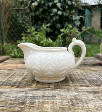 Pot à lait, crémier - Wedgwood, Sarreguemines ? Biscuit