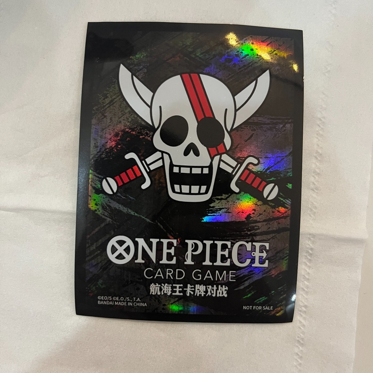One Piece TCG Chinese Red Hair Pirates Limited 10 Card Sleeves Laser Shanks  New