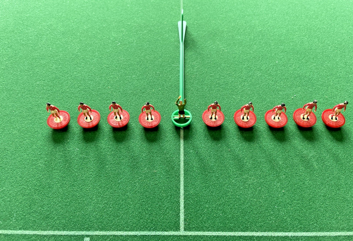 Subbuteo Nottingham Forest ref 392 - Collezionismo In vendita a Torino