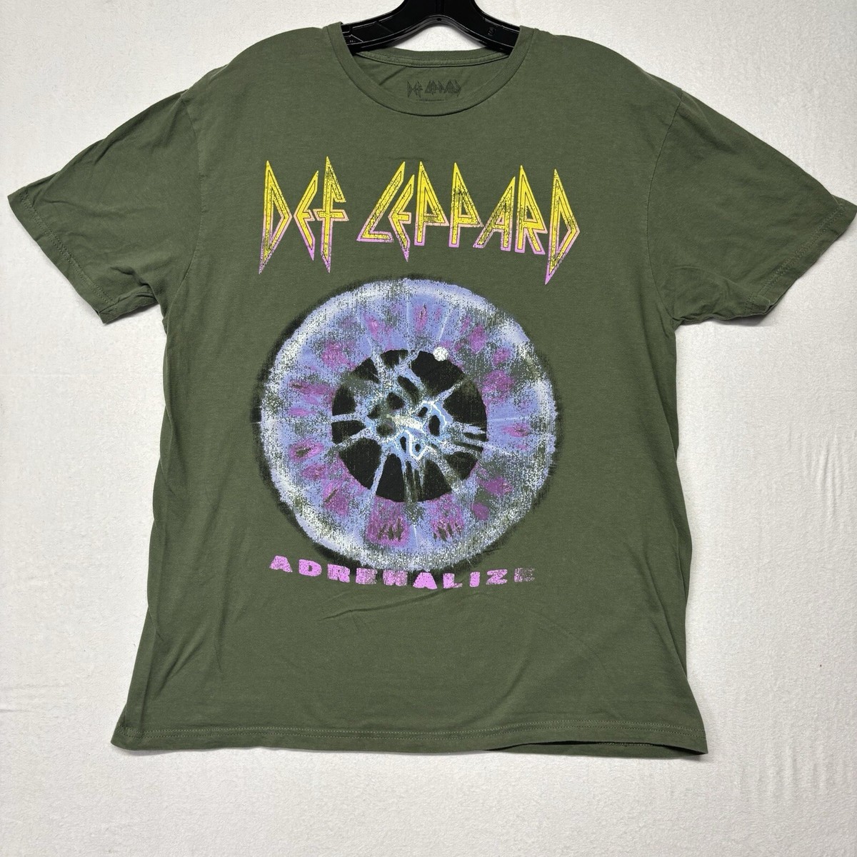 Def Leppard Men T-Shirt Large Green Adrenalize Graphic Short