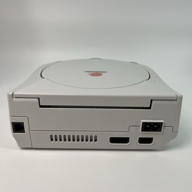 Mint Sega Dreamcast Bundle 2 Controllers 2 Memory Cards 4 Games NEW CLOCK BATT!!