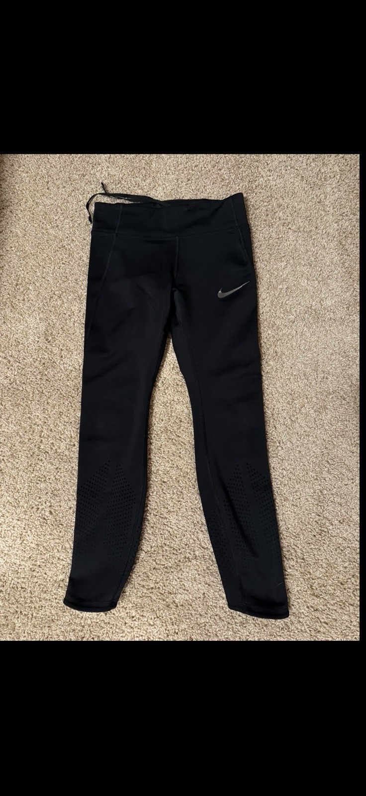 Nike Performance Leggings for Women – Lightweight & Comfortable