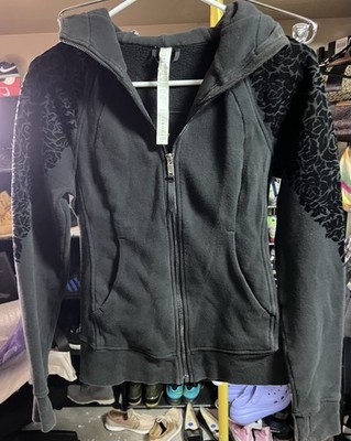 Lululemon Women's Define Hooded Jacket Full Zip Black Size 2 with Design