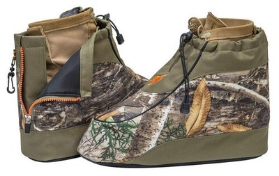 ArcticShield Medium Realtree Edge Boot Insulators - Waterproof, Windproof MED