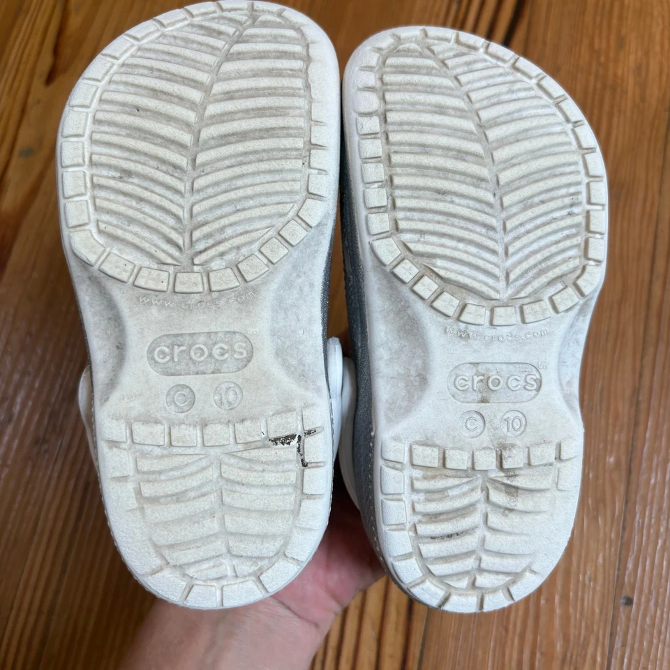 Crocs Blanco Plata Brillo Clásico Slip On Niño Zueco Sandalia TALLA 10 Foto 3 de 4