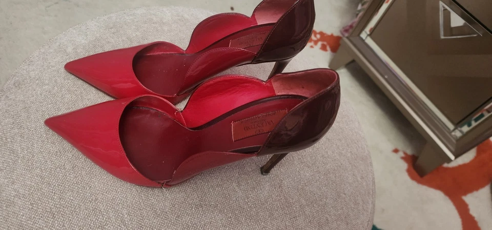 Valentino Garavani Women's Red Hills - Image 2 of 4