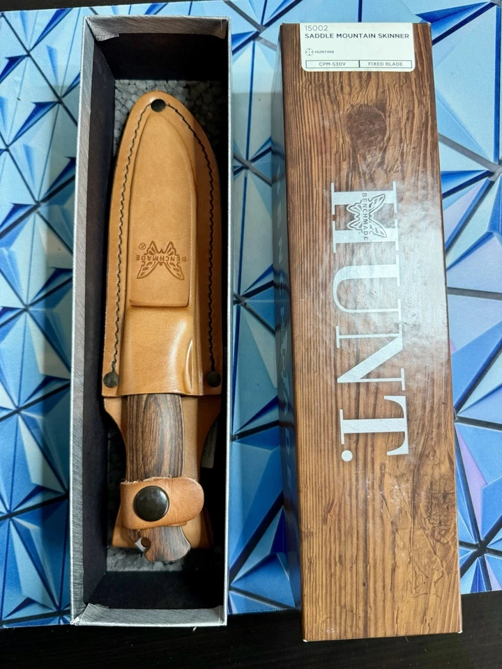 Silla de montar Mountain Skinner hecha en banco hoja fija 15002 CPM-S30V acero inoxidable Foto 2 de 4