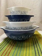 Pyrex Blue/White Colonial Mist Cinderella Nesting Bowls (Set of 4) 441-444