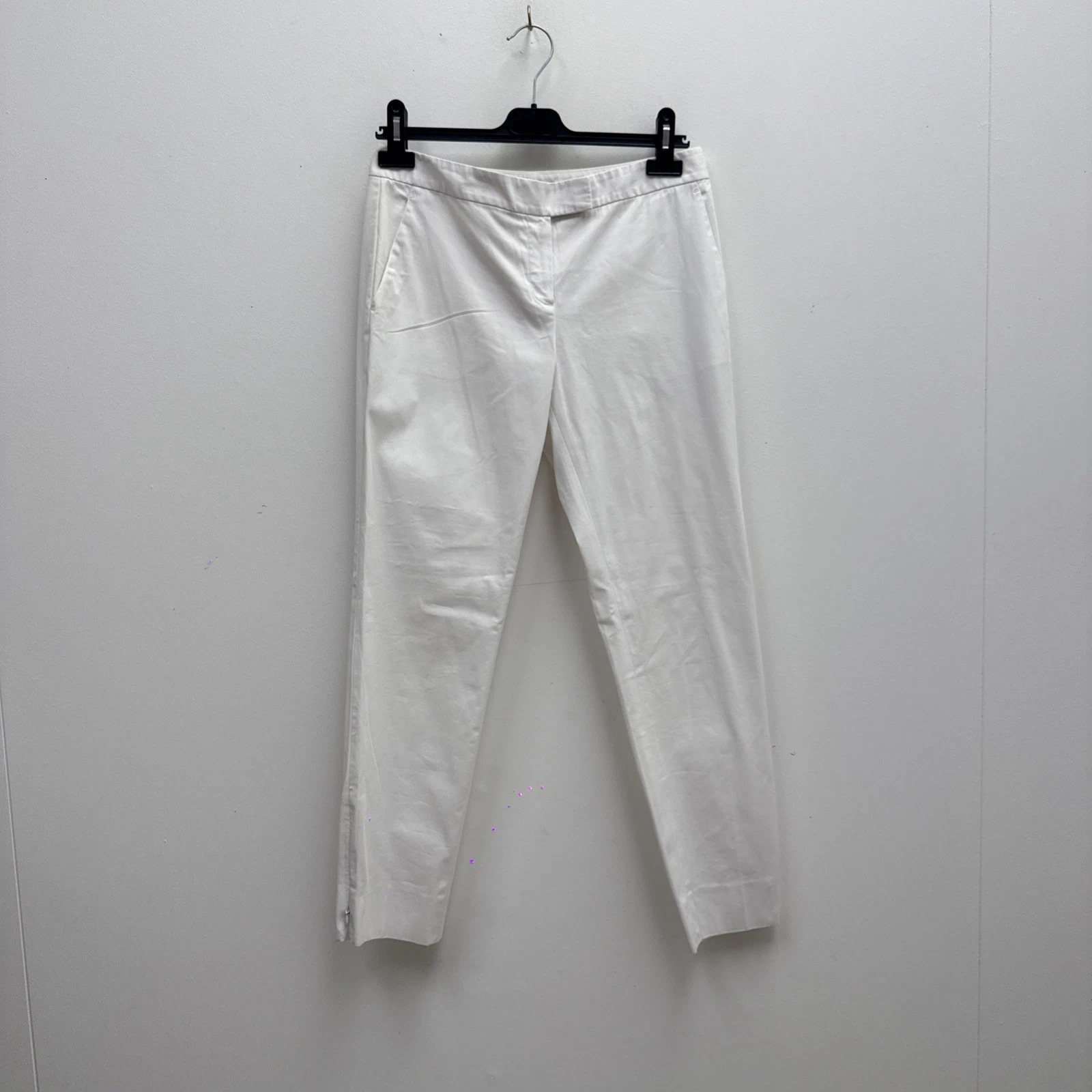 Theory White Capri Trousers Size 6