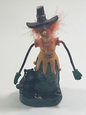 Metal Arms Diva Witch w/ Black Cat Figurine 6 Inches Tall Halloween