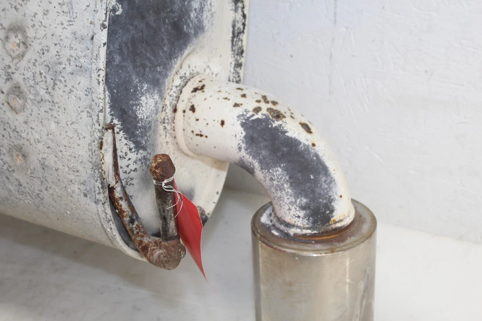 Silenciador de escape Infiniti G35 2003-2007 cupé OEM FF114 Foto 3 de 4