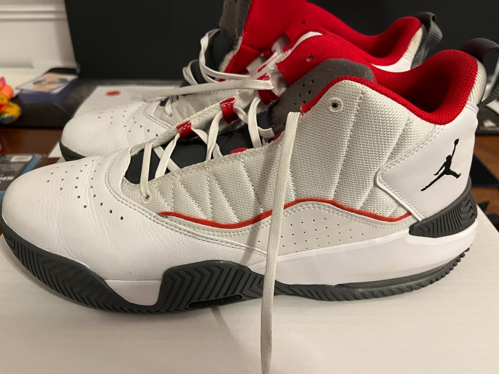 JORDAN Stay Loyal Men's Basketball Shoes Sizes 13 AUT… Gem