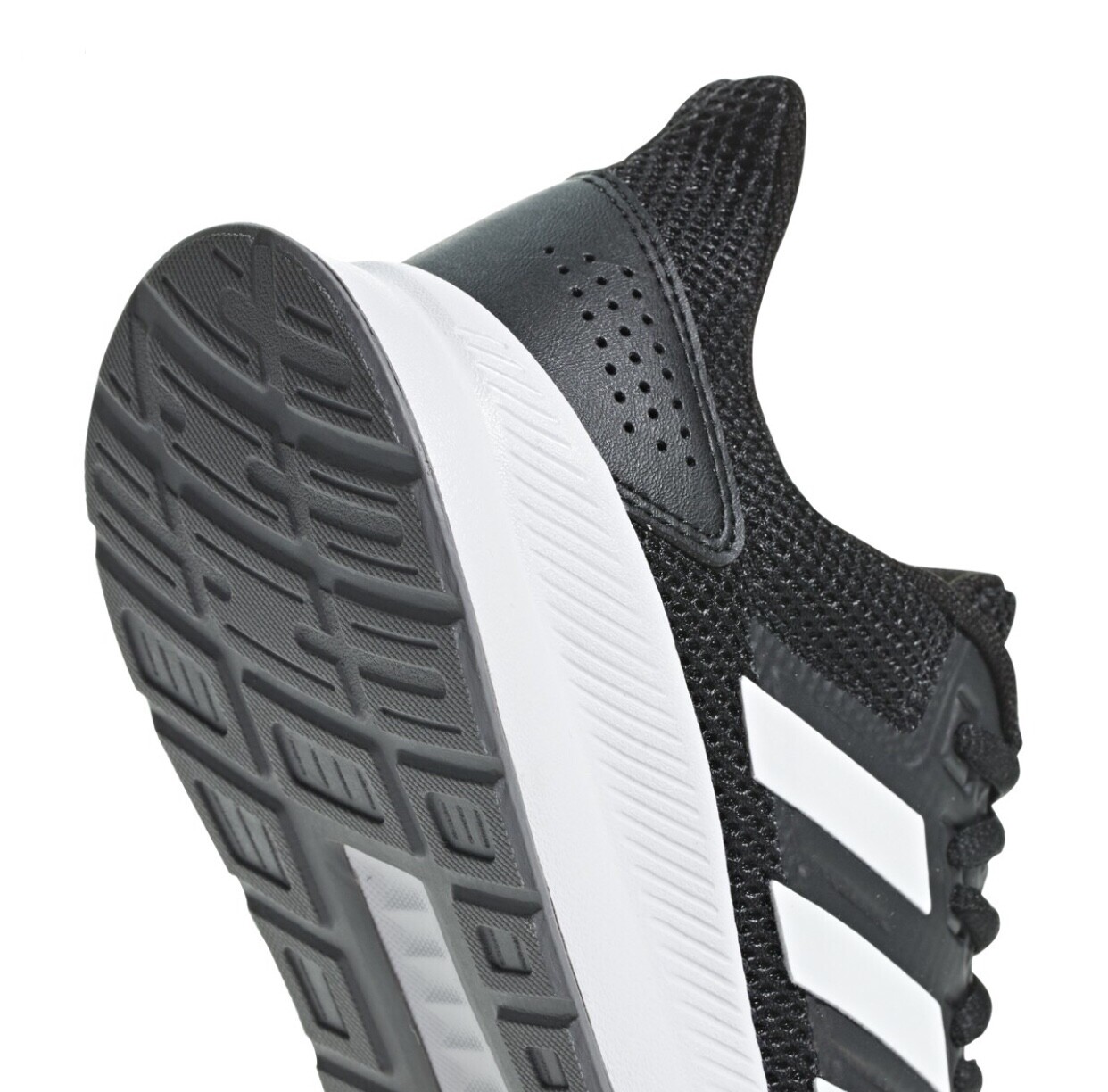 adidas falcon f36199