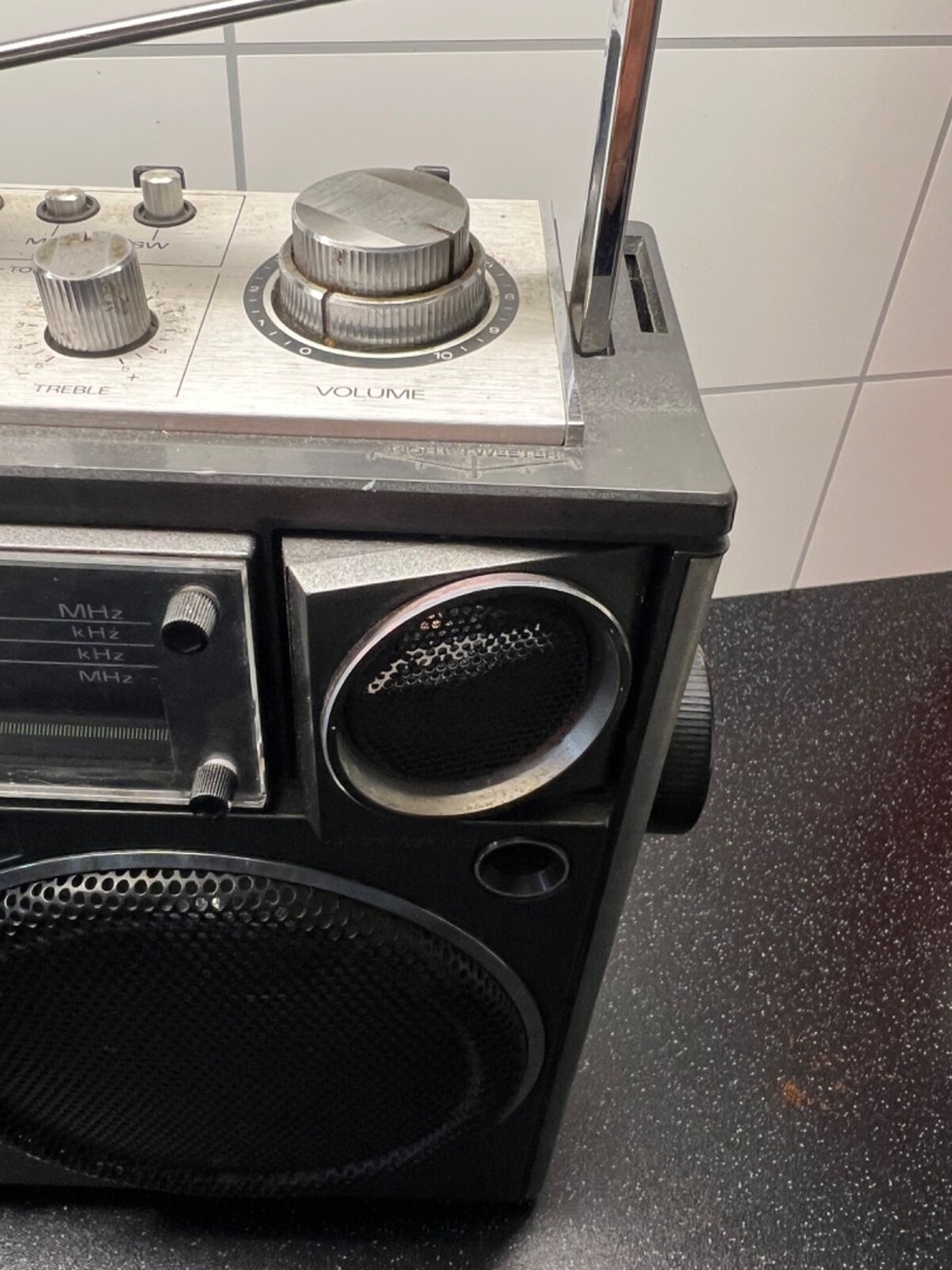 Sanyo M9994LU Boombox | eBay Sanyo M9994LU Boombox | eBay