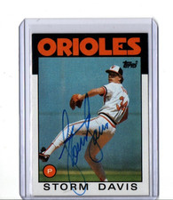 1986 TOPPS VINTAGE CARD SIGNED IP AUTO BY STORM DAVIS BALTIMORE ORIOLES GREAT