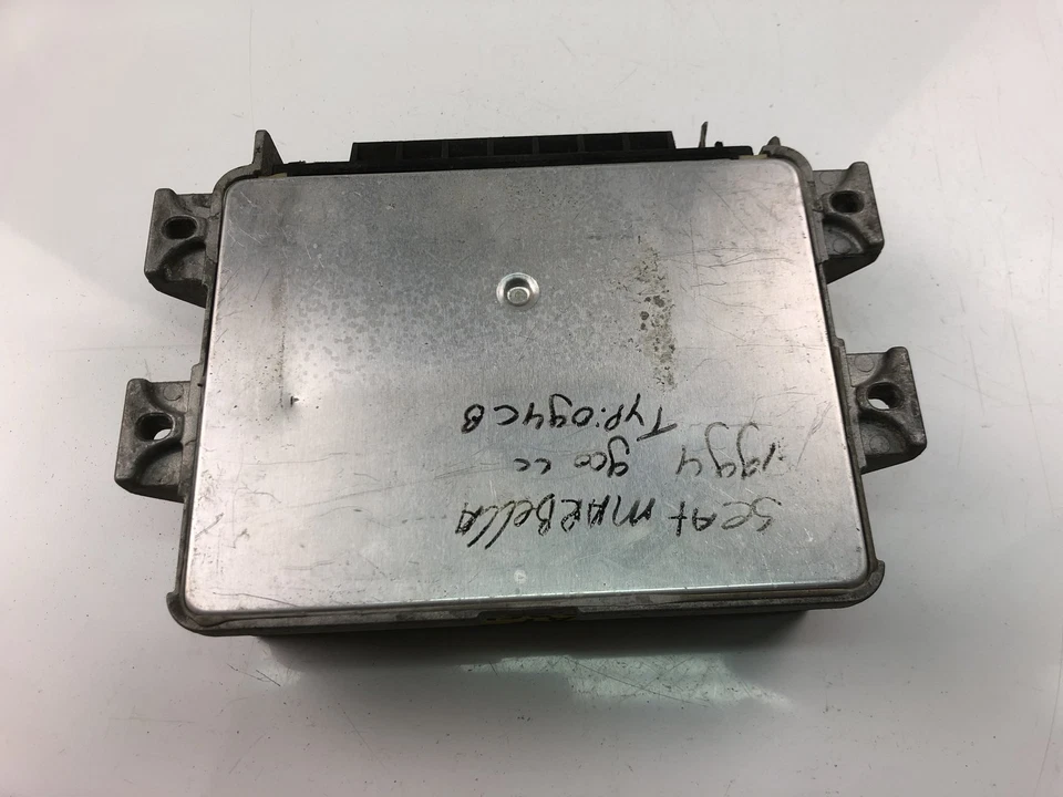 Centralina motore SEAT TOLEDO I 1L ECU 6160204701M 15510566 - Immagine 4 di 4