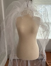 Vintage 1990s Bridal Wedding Long Veil Beaded Pearl Flower Detail Headband Tulle