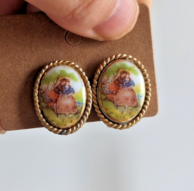 Vintage Fench Fragonard Style Clip On Ohrringe