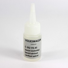 VW Audi special lubricant G052172A1 in the 30...