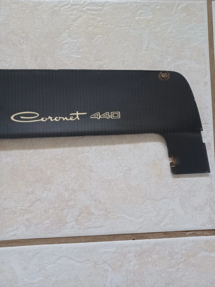 Dodge Coronet 440 1968 1969 tablero moldura Mopar 383 426 440 Foto 2 de 3